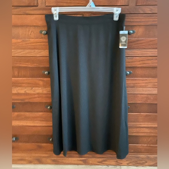 Vince Camuto Dresses & Skirts - Vince Camuto Black Skirt